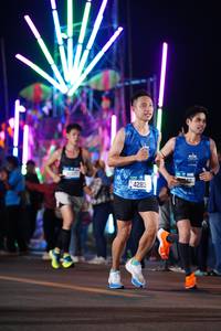 BIB: 4283, 0542
                            <button type="button" onclick="openModal(20303095)" class="btn btn-primary btn-sm float-right btn-popup" data-toggle="modal" data-target=".modal-high-quality">
                        <i class="fas fa-shopping-cart"></i> Add to Cart
                    </button>
                                            <button type="button" onclick="isThisMe(20303095, true)" class="btn btn-success btn-sm float-right btn-popup btn-isme hidden" data-toggle="tooltip" data-placement="bottom" title="นี่คือรูปของคุณใช่ไหม คลิกที่นี่เพื่อเอาเข้าอัลบั้ม">
                        <i class="fas fa-plus"></i> Add to album
                    </button>
                    <button type="button" onclick="isThisMe(20303095, false)" class="btn btn-warning btn-sm float-right btn-popup btn-isnotme hidden">
                        <i class="fas fa-ban"></i> Remove from album
                    </button>